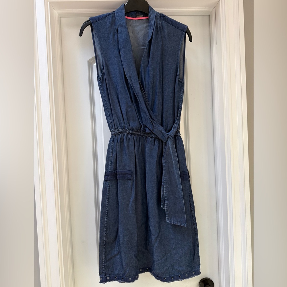 Elie Tahari Sleeveless Wrap Dress